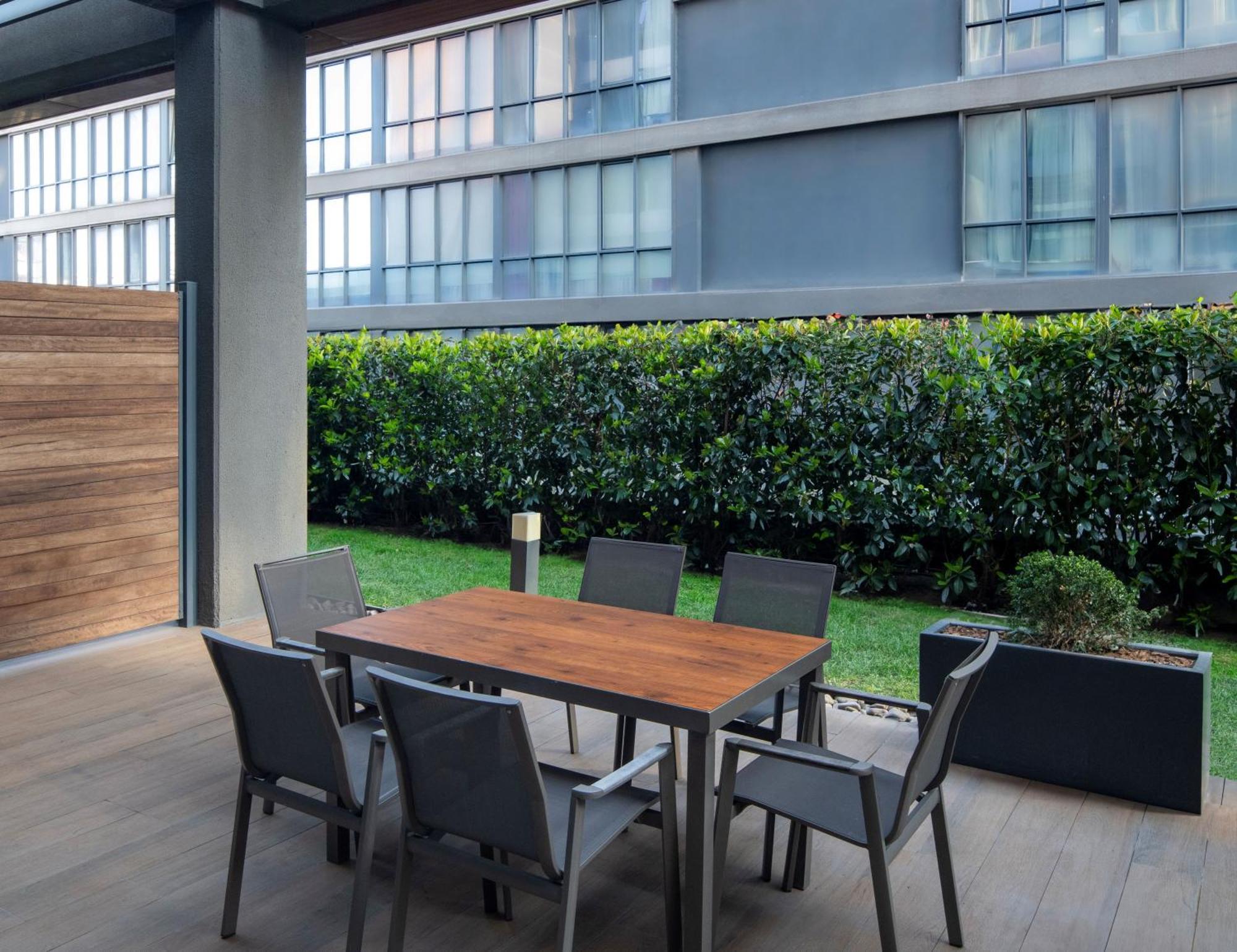 Movenpick Living Istanbul West Ξενοδοχείο Εξωτερικό φωτογραφία