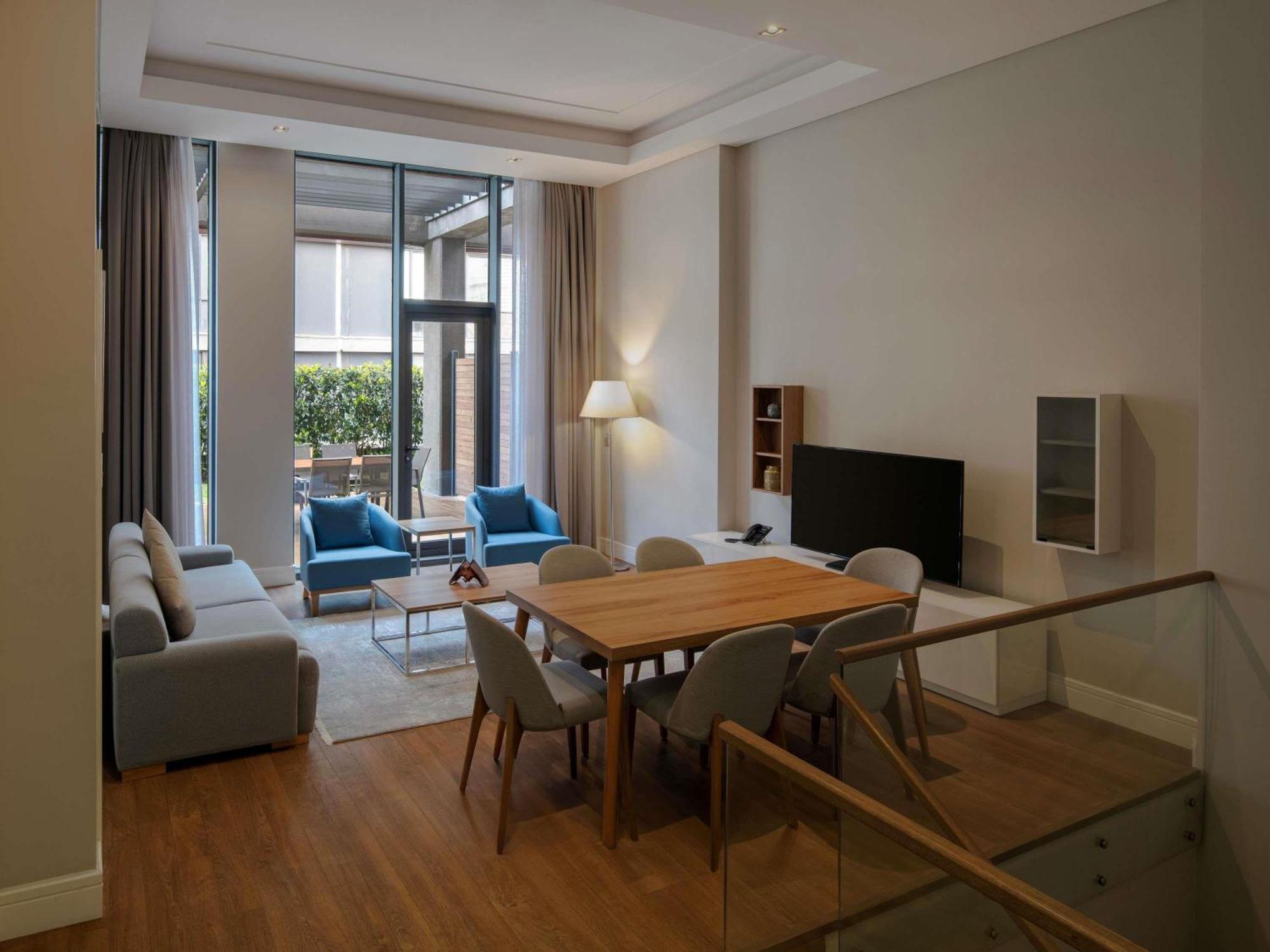 Movenpick Living Istanbul West Ξενοδοχείο Εξωτερικό φωτογραφία